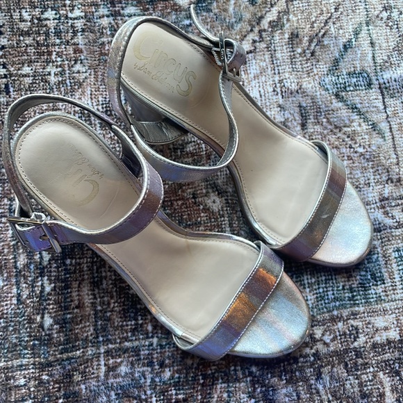 Circus by Sam Edelman Silver Metallic Chunky Heel Sandals Women’s 7 - Picture 5 of 6